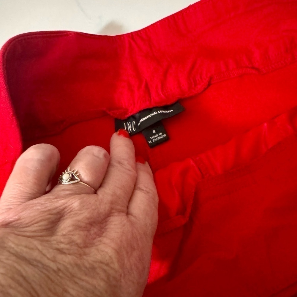 INC Red 4” Shorts Sz 8 - Picture 3 of 4